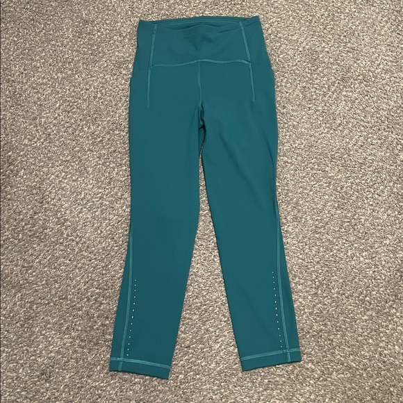 Lemon swifty crop leggings. 4 - Picture 1 of 7